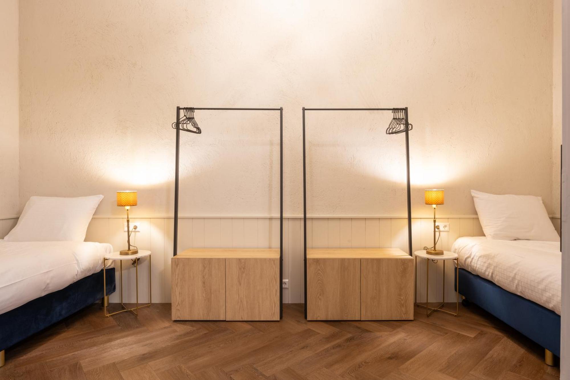 Grapelli Boutique Hotel Alkmaar Bagian luar foto