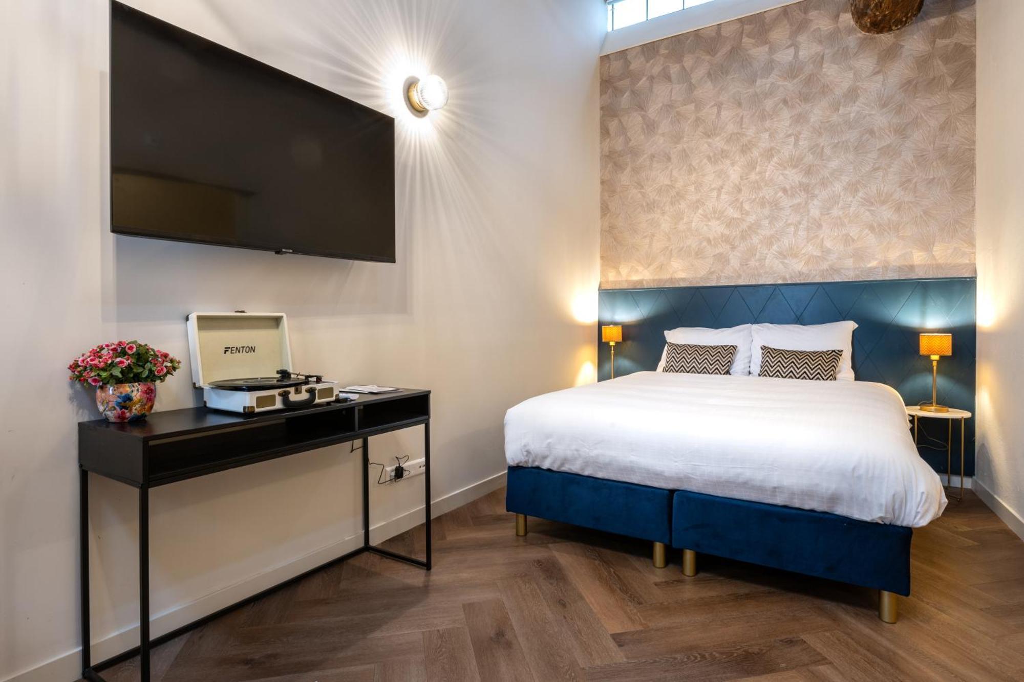 Grapelli Boutique Hotel Alkmaar Bagian luar foto